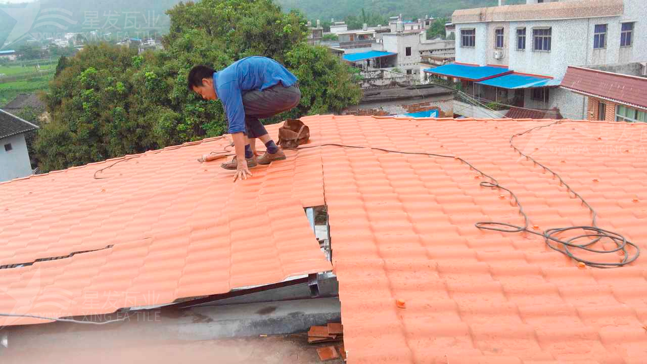 西安屋頂鋪設安裝合成樹脂瓦時，牢牢記住這3點，就不怕屋頂出問題！